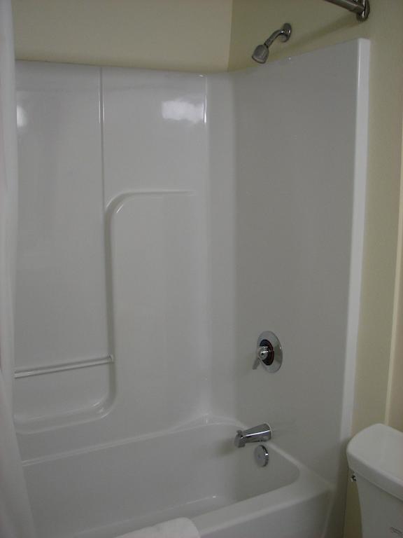 Liberty Lodge Williamsport Phòng bức ảnh
